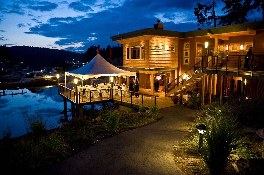 Painted Boat Resort Spa And Marina Madeira Park Exterior foto