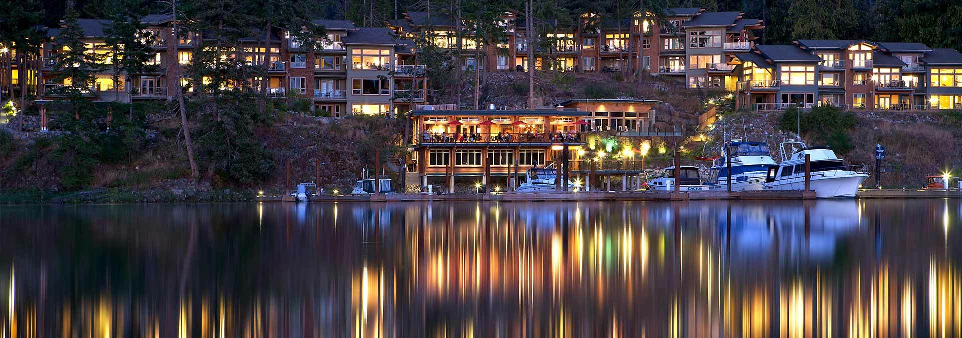 Painted Boat Resort Spa And Marina Madeira Park Exterior foto